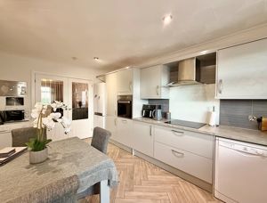 Photo 7- click for photo gallery